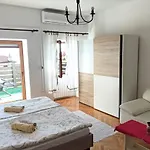 Patricija Apartment